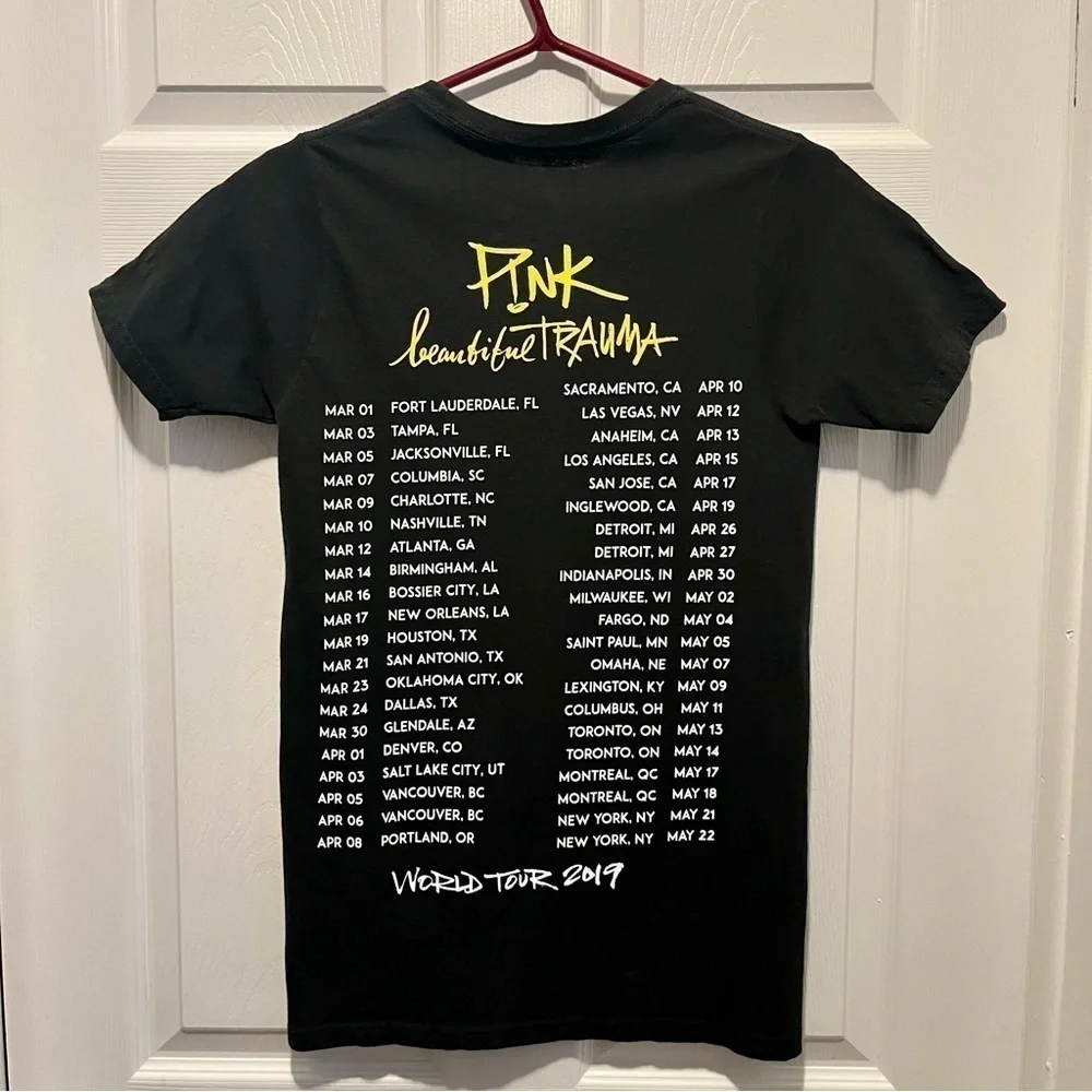 P!nk Small t shirt tee pink beautiful trauma tour 2019 graphic concert Cotton - Picture 2 of 4